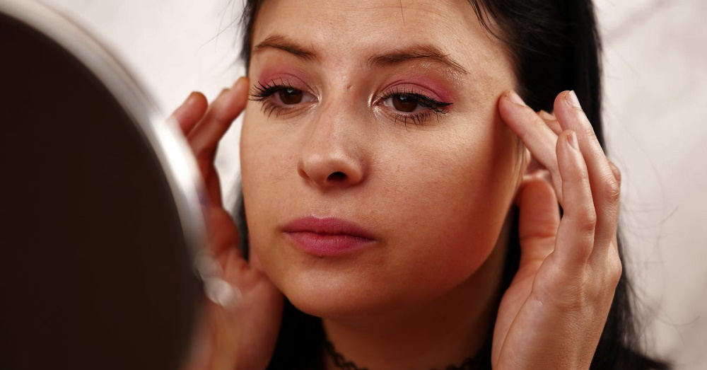 eye-opening eyeshadow techniques